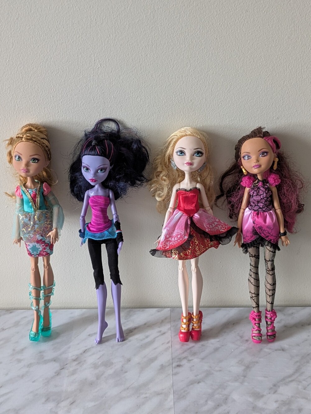 Monster High Doll . Ever After High Doll